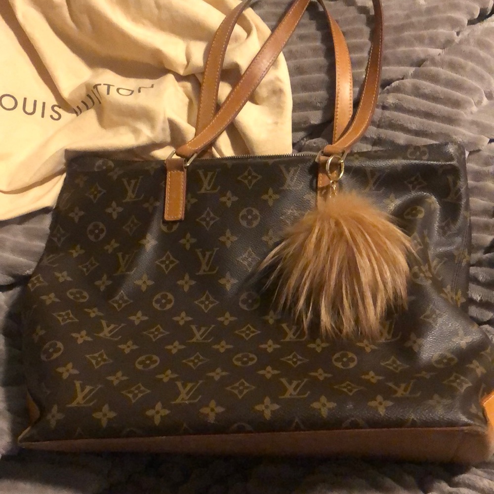 Louis Vuitton Cabas Mezzo Medium Tote